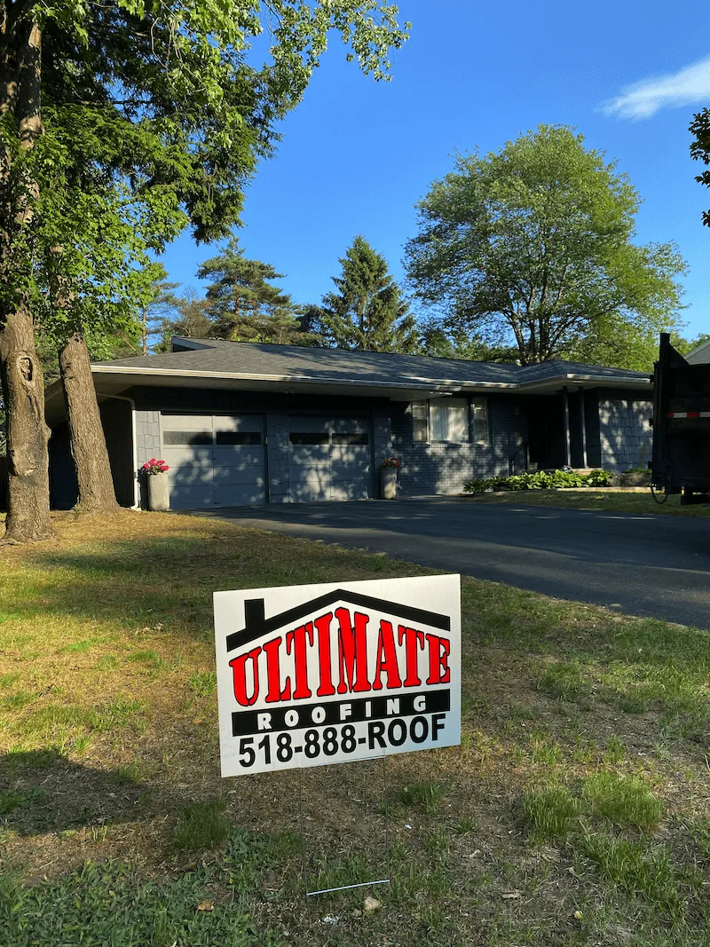 Loudonville NY — 35-square Owens Corning Williamsburg Gray — Ultimate Roofing