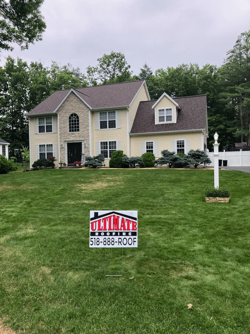 Ballston Spa NY — 30-square Owens Corning Teak — Ultimate Roofing