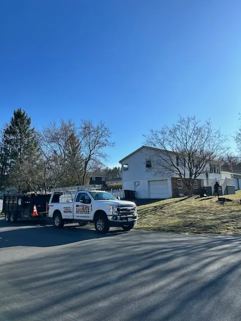 Voorheesville NY — 15-square Owens Corning Onyx Black — Ultimate Roofing